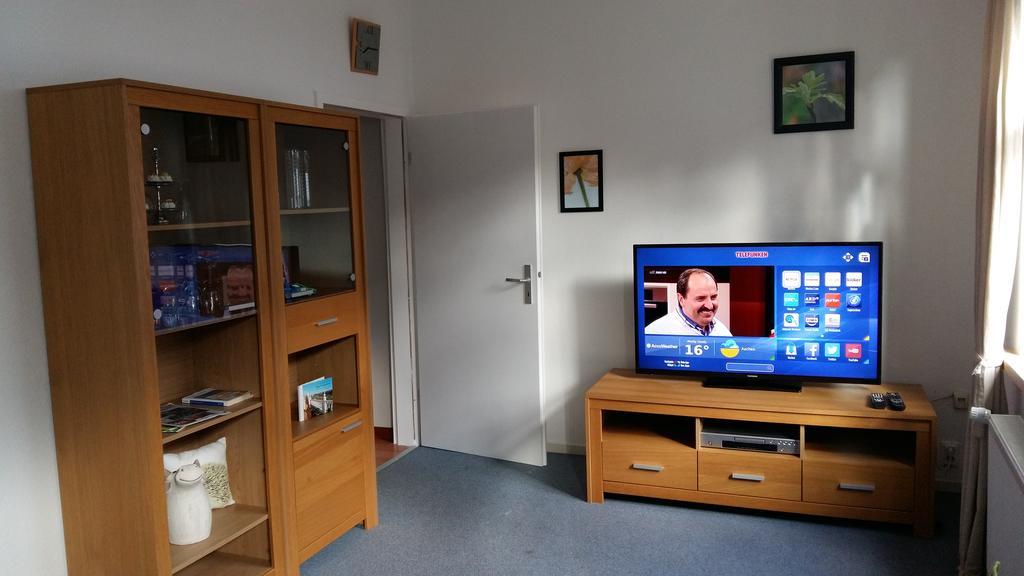 Ferienwohnung Am Nuerburgring Adenau Bagian luar foto